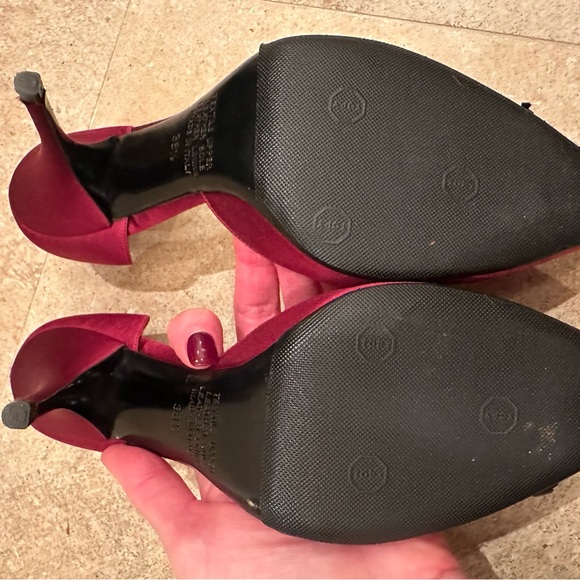 Mary Norton D’orsay satin pumps - Picture 6 of 8